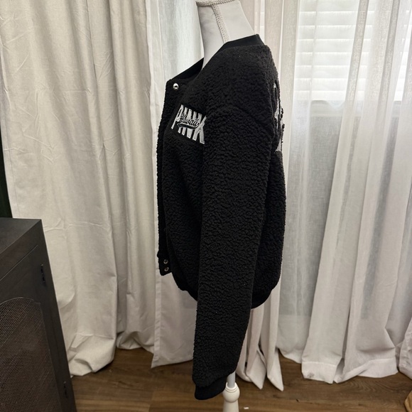 Victoria's Secret Hawaii Sherpa Letterman Jacket Size S - Picture 7 of 8